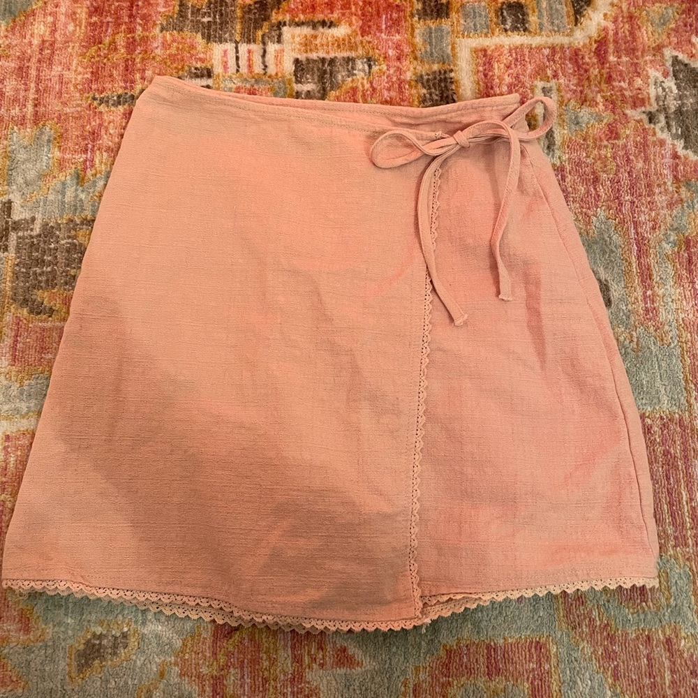 Pink Altar’d State zip up skirt with tie in front
